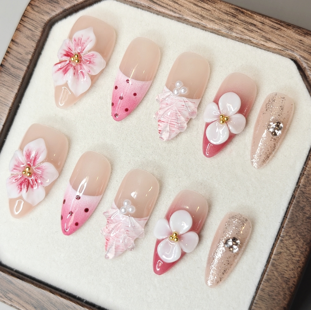 Floral And Beach Shells Almond Handmade Press On Nails Set - Picture 1 of 12